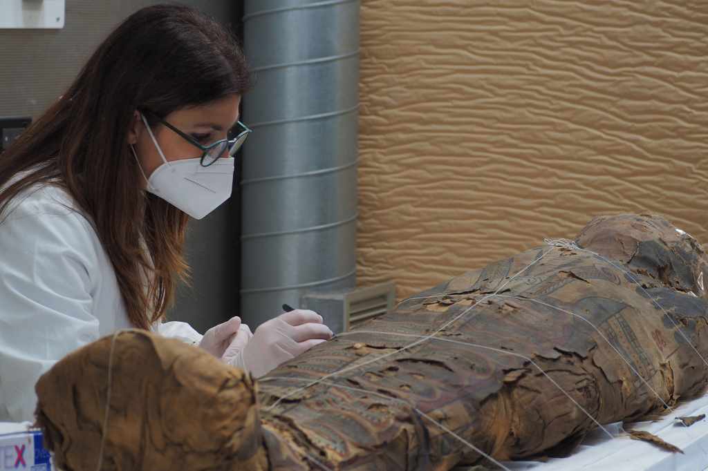 ARCHEOEVENTI / “Mummies. Il passato svelato”: a Bologna due mummie rare raccontano la loro storia